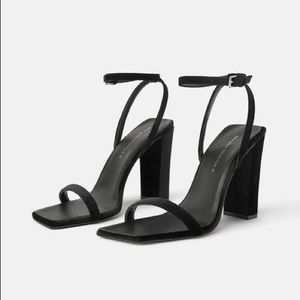 New Zara black velvet block heel sandals size 38